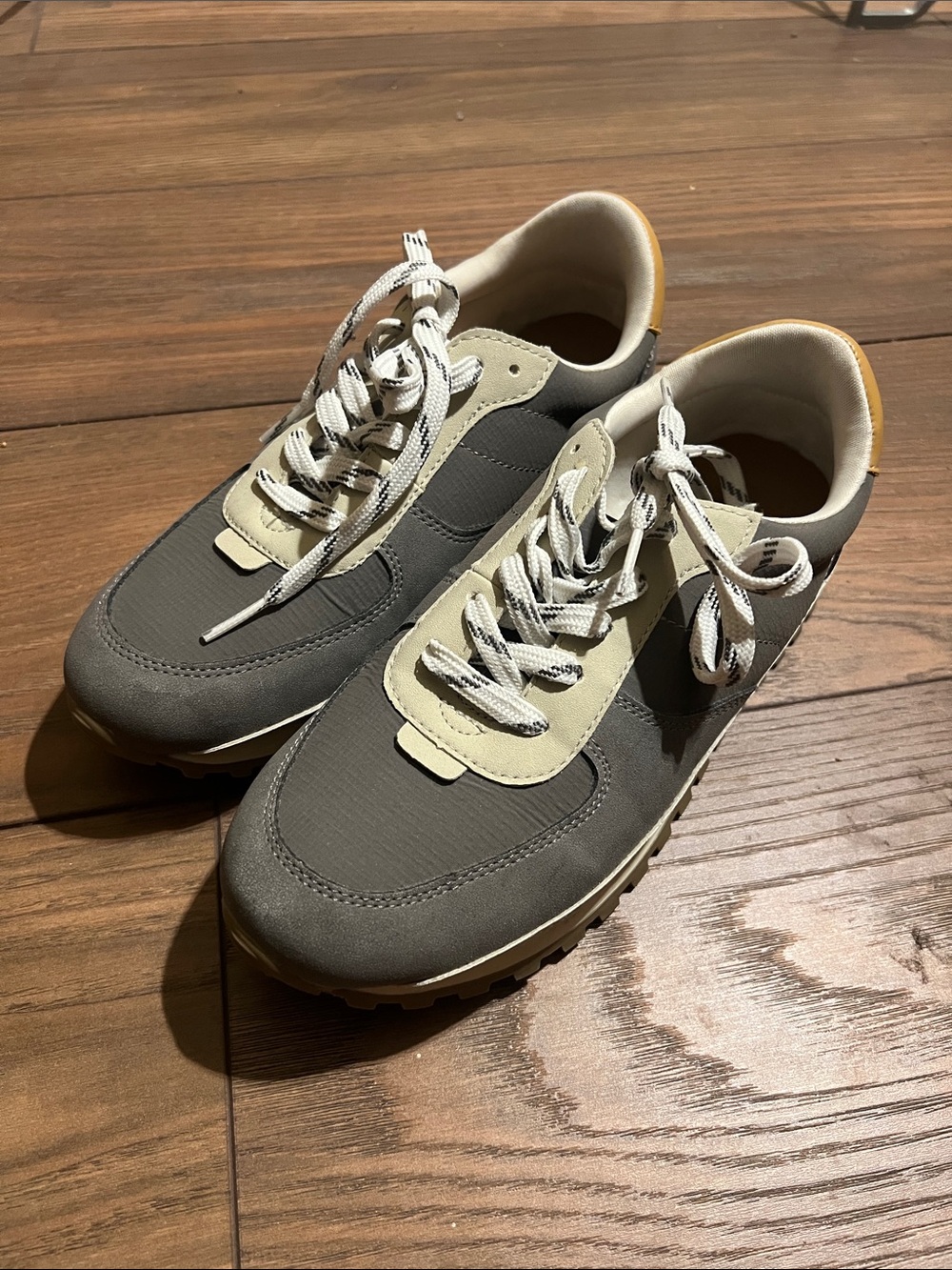 Universal Thread Gray Suede Sneakers with Tan Heel Accent